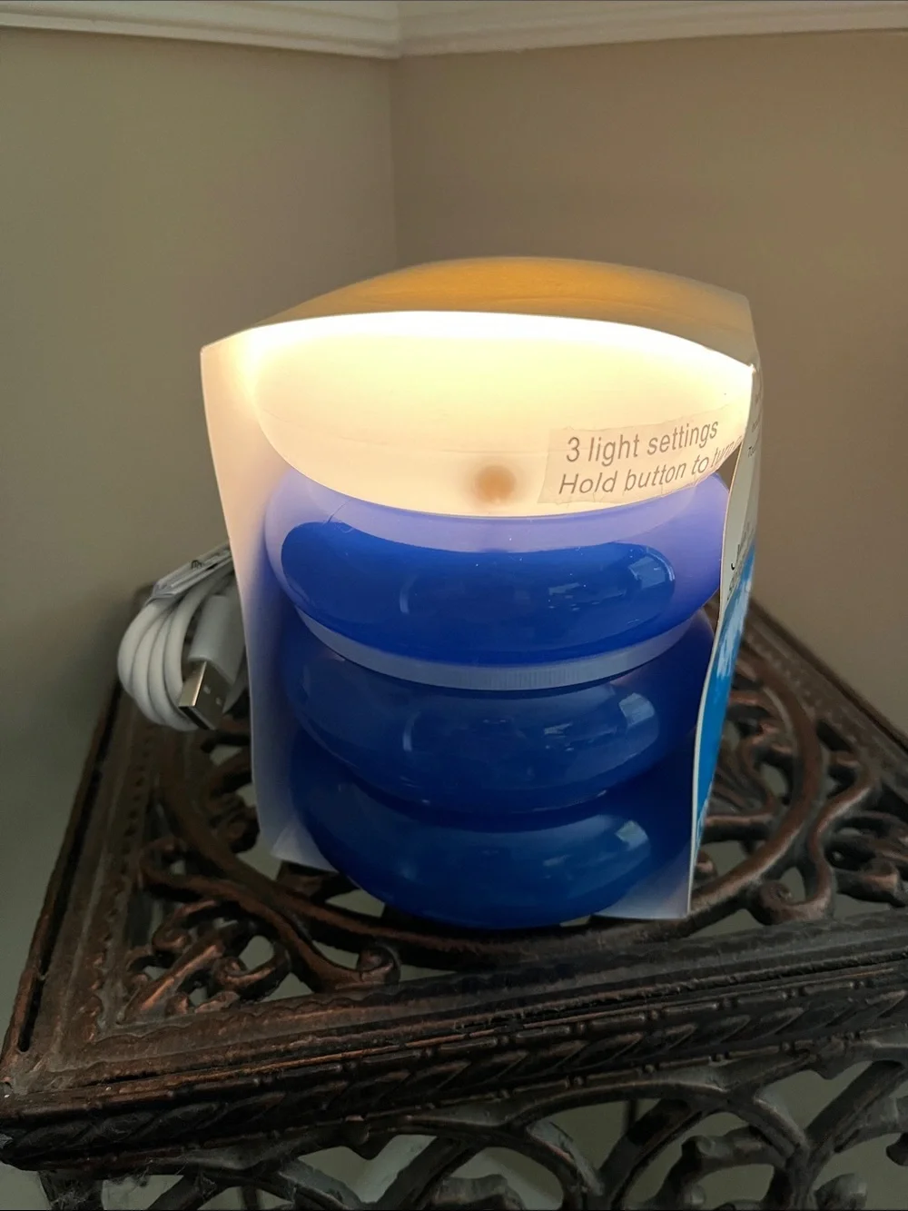 BLUE Room Essentials LED Jewelry Storage Lamp 3 Settings - Rechargeable NWT